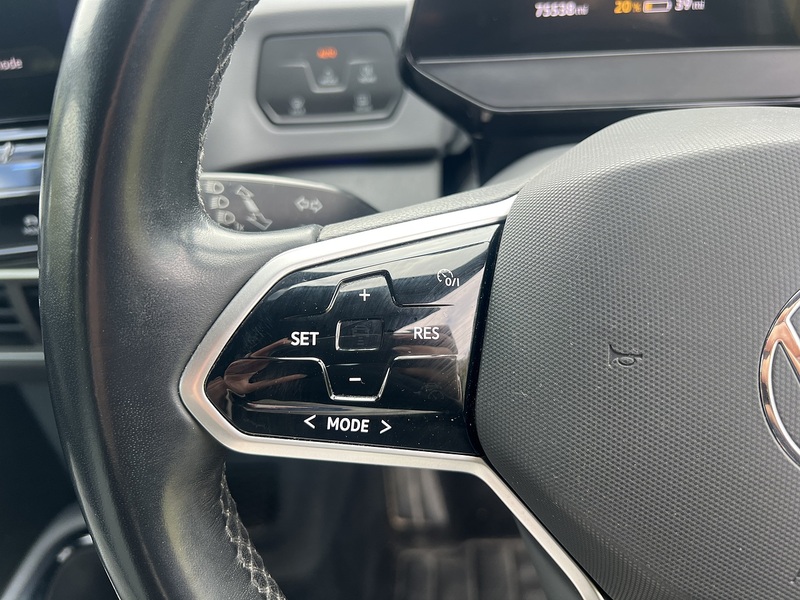 Volkswagen ID.3 Pro Performance 58kWh Life Hatchback 5dr Electric Auto (204 ps) - U10791