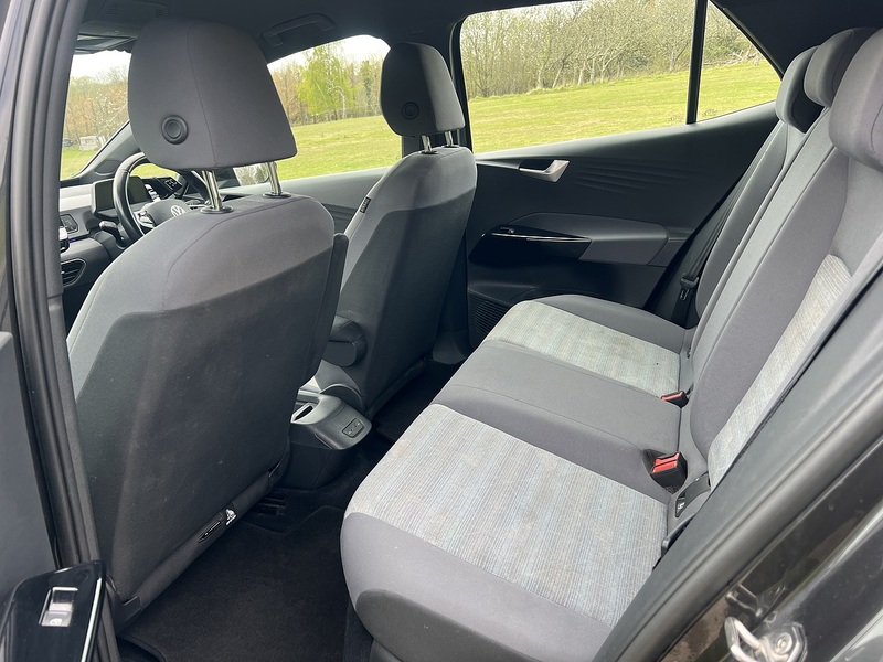 Volkswagen ID.3 Pro Performance 58kWh Life Hatchback 5dr Electric Auto (204 ps) - U10791