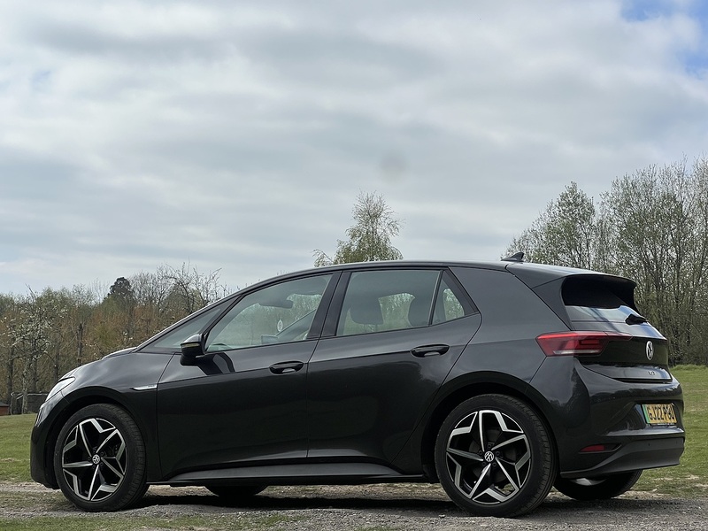 Volkswagen ID.3 Pro Performance 58kWh Life Hatchback 5dr Electric Auto (204 ps) - U10791