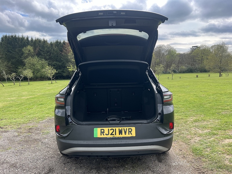 Volkswagen ID.4 Pro Performance 77kWh 1ST Edition SUV 5dr Electric Auto (204 ps) SUV Automatic Electric | 1 FORMER - U10792