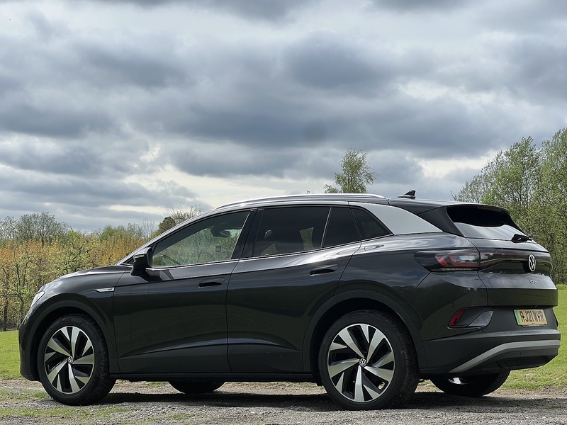 Volkswagen ID.4 Pro Performance 77kWh 1ST Edition SUV 5dr Electric Auto (204 ps) SUV Automatic Electric | 1 FORMER - U10792