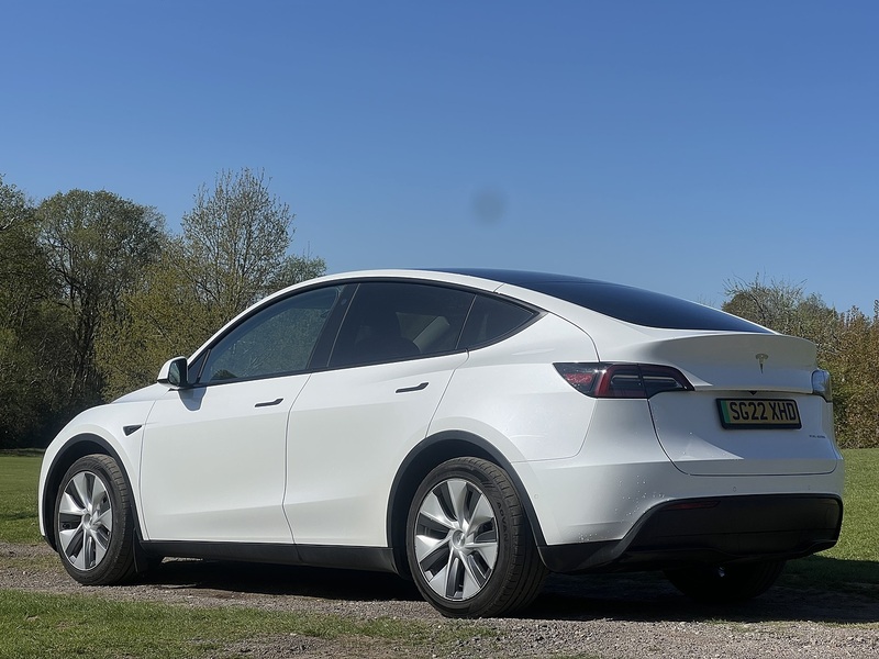 Tesla Model Y (Dual Motor) Long Range SUV 5dr Electric Auto 4WDE (384 bhp) | 1 FORMER OWNER|VAT QUALIFYING - U10794
