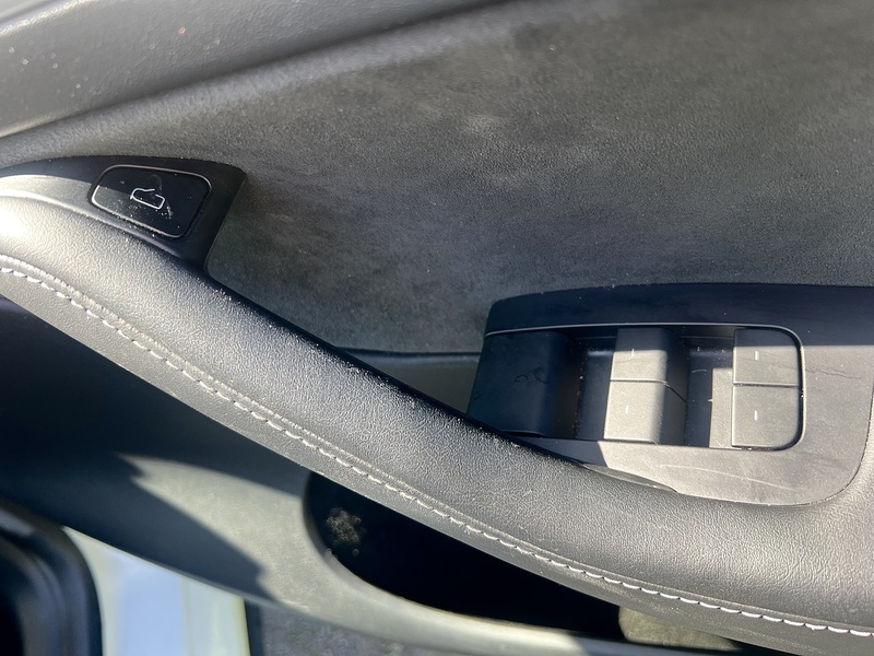 Tesla Model Y (Dual Motor) Long Range SUV 5dr Electric Auto 4WDE (384 bhp) | 1 FORMER OWNER|VAT QUALIFYING - U10794