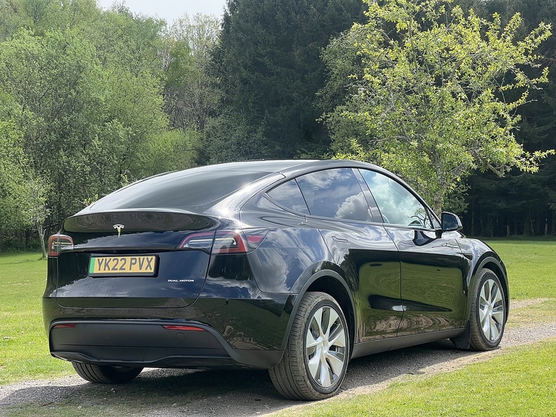 Tesla Model Y (Dual Motor) Long Range SUV 5dr Electric Auto 4WDE (384 bhp) | 1 PREVIOUS KEEPER|VAT Q - U10796