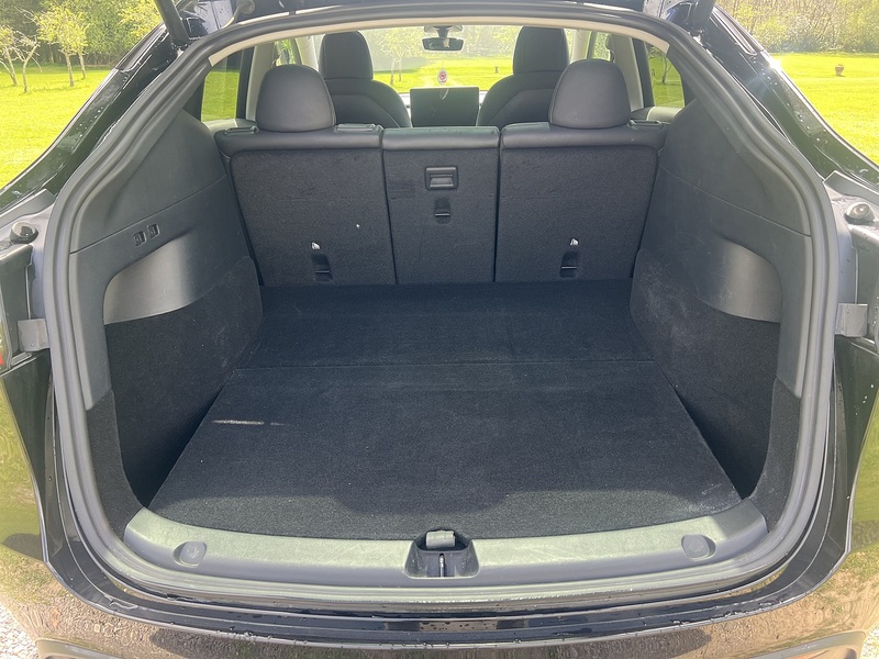 Tesla Model Y (Dual Motor) Long Range SUV 5dr Electric Auto 4WDE (384 bhp) | 1 PREVIOUS KEEPER|VAT Q - U10796