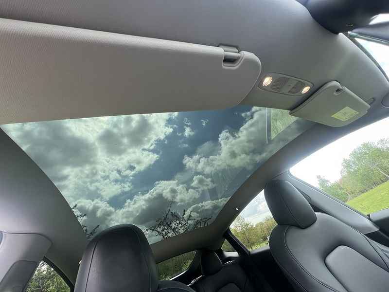 Tesla Model Y (Dual Motor) Long Range SUV 5dr Electric Auto 4WDE (384 bhp) | 1 PREVIOUS KEEPER|VAT Q - U10796