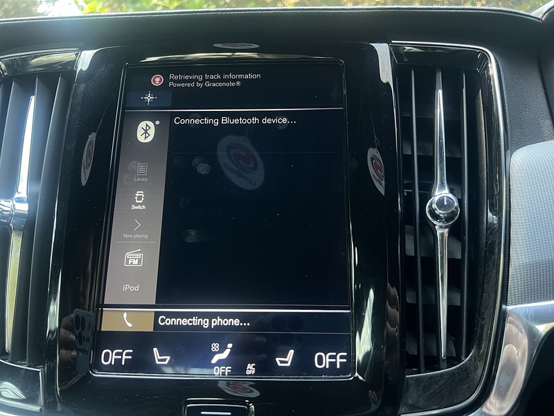 Volvo S90 2.0 T4 GPF R-Design Saloon 4dr Petrol Auto Euro 6 (s/s) (190 ps) Saloon Automatic Petrol | - U10797