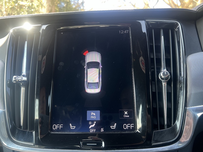 Volvo S90 2.0 T4 GPF R-Design Saloon 4dr Petrol Auto Euro 6 (s/s) (190 ps) Saloon Automatic Petrol | - U10797