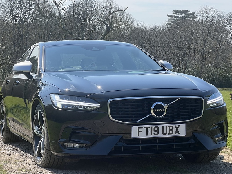 Volvo S90 2.0 T4 GPF R-Design Saloon 4dr Petrol Auto Euro 6 (s/s) (190 ps) Saloon Automatic Petrol | - U10797