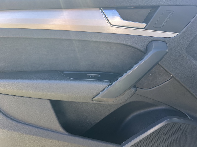 Audi Q5 2.0 TDI 40 S line SUV 5dr Diesel S Tronic quattro Euro 6 (s/s) (190 ps) SUV Automatic Diesel | - U10801