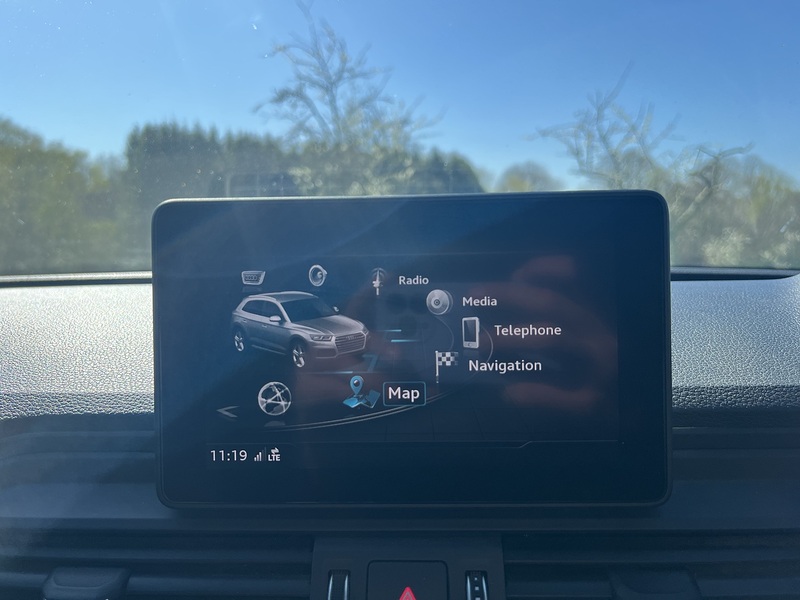 Audi Q5 2.0 TDI 40 S line SUV 5dr Diesel S Tronic quattro Euro 6 (s/s) (190 ps) SUV Automatic Diesel | - U10801