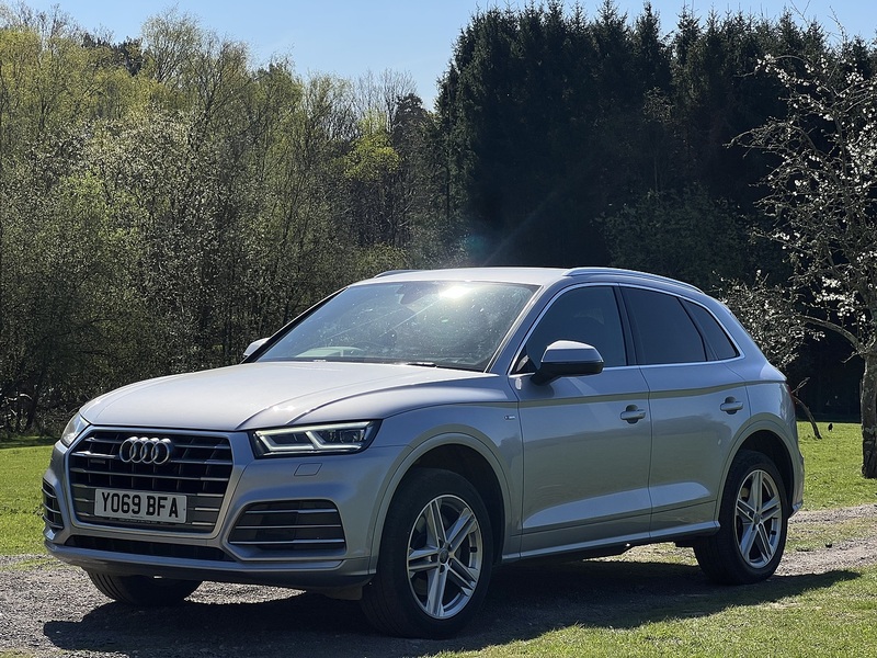 Audi Q5 2.0 TDI 40 S line SUV 5dr Diesel S Tronic quattro Euro 6 (s/s) (190 ps) SUV Automatic Diesel | - U10801