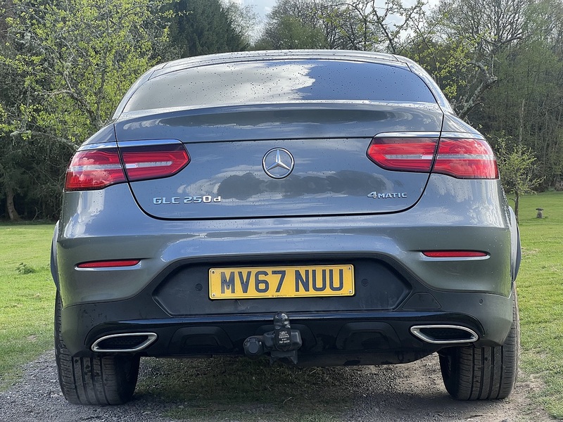 Mercedes-Benz GLC 2.1 GLC250d AMG Line (Premium Plus) Coupe 5dr Diesel G-Tronic 4MATIC Euro 6 (s/s) (204 ps) SUV - U10804