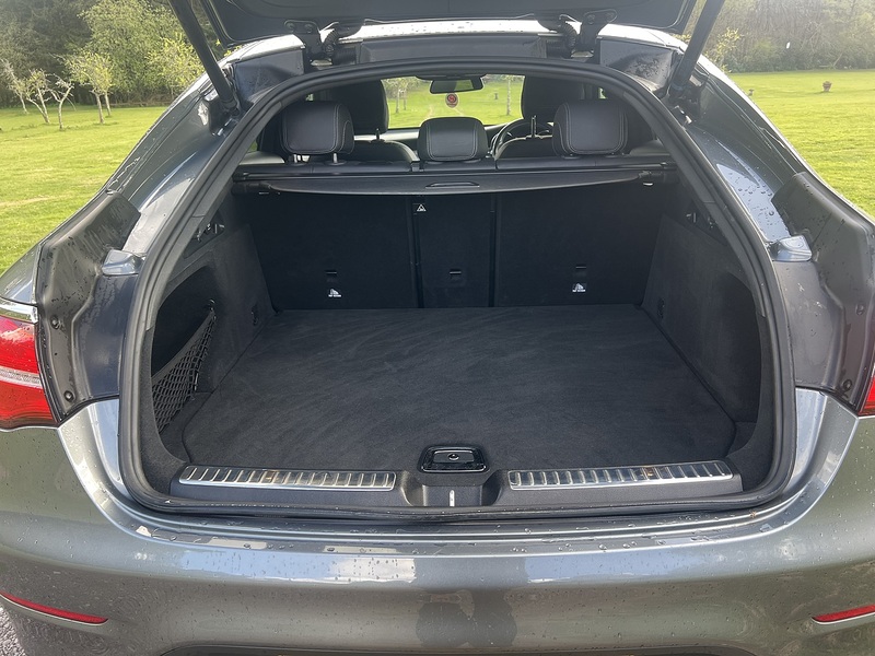 Mercedes-Benz GLC 2.1 GLC250d AMG Line (Premium Plus) Coupe 5dr Diesel G-Tronic 4MATIC Euro 6 (s/s) (204 ps) SUV - U10804