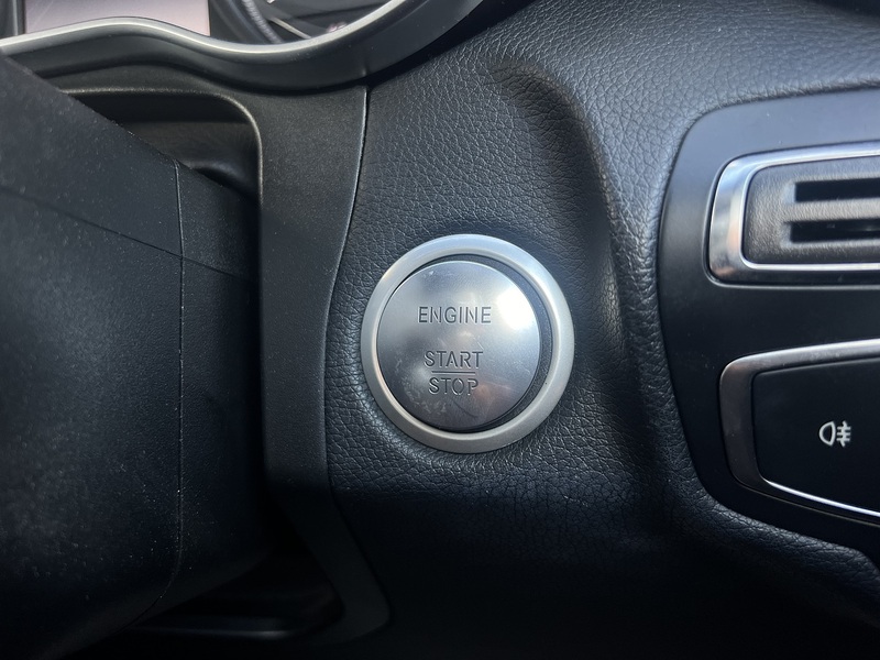 Mercedes-Benz GLC 2.1 GLC250d AMG Line (Premium Plus) Coupe 5dr Diesel G-Tronic 4MATIC Euro 6 (s/s) (204 ps) SUV - U10804