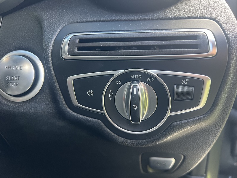 Mercedes-Benz GLC 2.1 GLC250d AMG Line (Premium Plus) Coupe 5dr Diesel G-Tronic 4MATIC Euro 6 (s/s) (204 ps) SUV - U10804