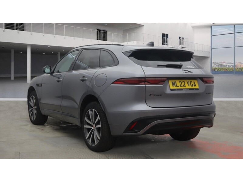 Jaguar F-PACE 2.0 P400e 17.1kWh R-Dynamic SE SUV 5dr Petrol Plug-in Hybrid Auto AWD Euro 6 (s/s) (404 ps) - U10810