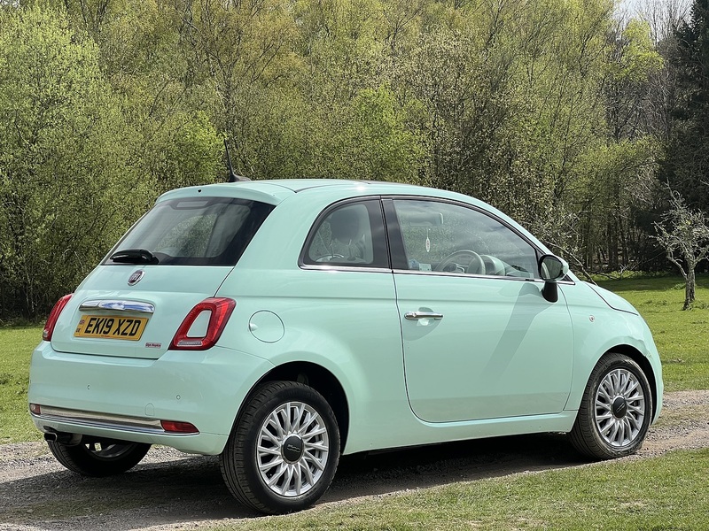 Fiat 500 1.2 Lounge Hatchback 3dr Petrol Manual Euro 6 (s/s) (69 bhp) Hatchback Manual Petrol | 1 FORMER - U10815