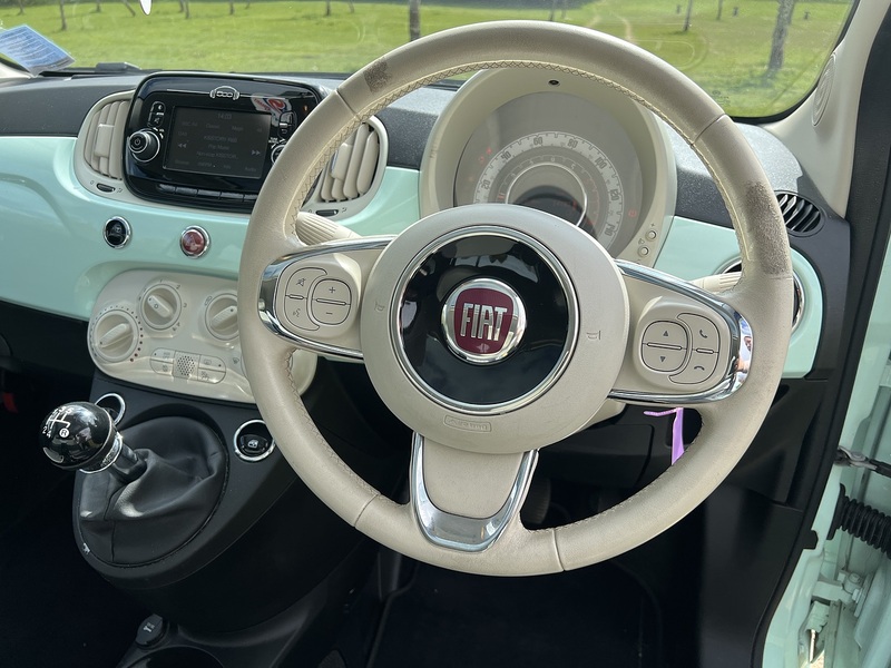Fiat 500 1.2 Lounge Hatchback 3dr Petrol Manual Euro 6 (s/s) (69 bhp) Hatchback Manual Petrol | 1 FORMER - U10815