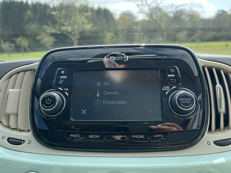 Fiat 500 1.2 Lounge Hatchback 3dr Petrol Manual Euro 6 (s/s) (69 bhp) Hatchback Manual Petrol | 1 FORMER - U10815