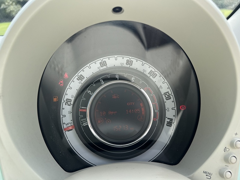 Fiat 500 1.2 Lounge Hatchback 3dr Petrol Manual Euro 6 (s/s) (69 bhp) Hatchback Manual Petrol | 1 FORMER - U10815