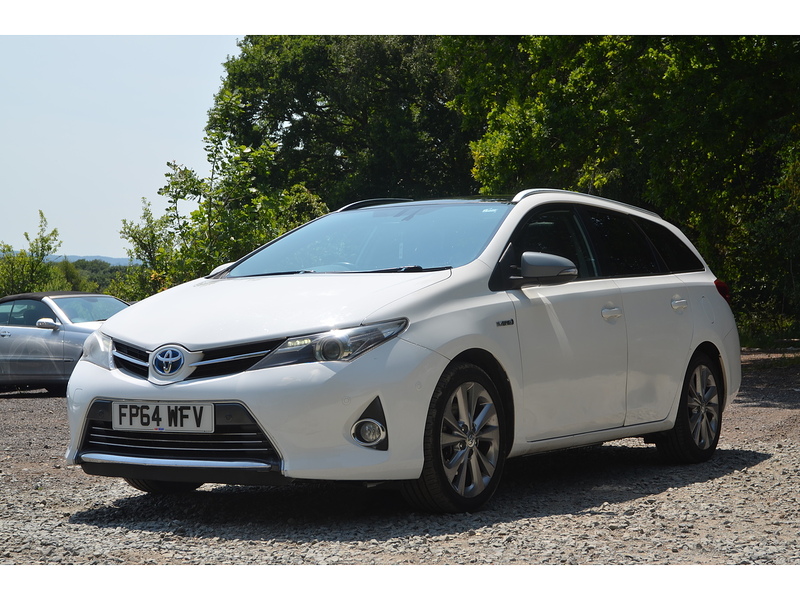 Toyota Auris 1.8 VVT-h Excel Touring Sports 5dr Petrol Hybrid CVT Euro 5 (s/s) (136 ps) - U10817