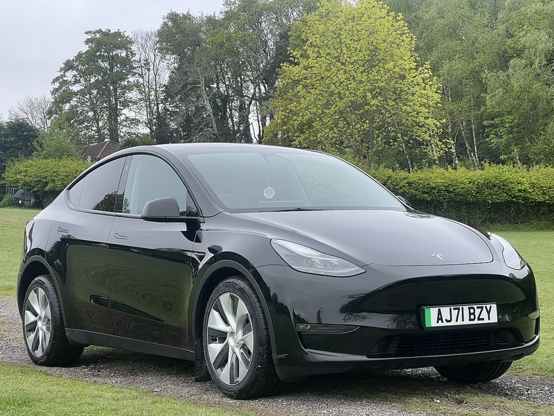 Tesla Model Y Long Range - U10819