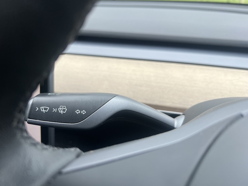 Tesla Model Y Long Range - U10819