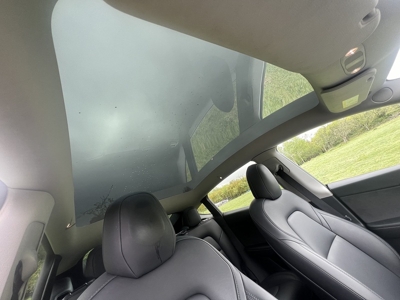 Tesla Model Y Long Range - U10819