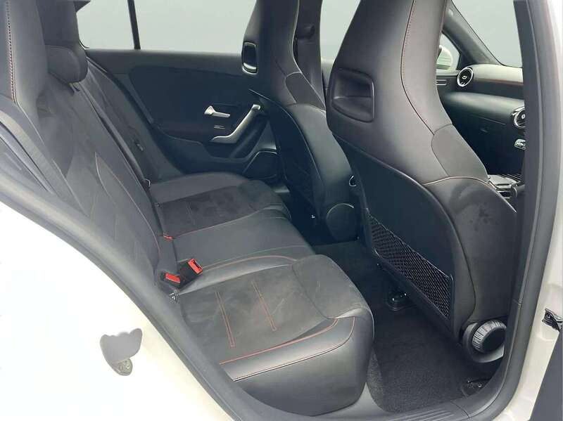 Mercedes-Benz A Class 1.3 A180 AMG Line Hatchback 5dr Petrol 7G-DCT Euro 6 (s/s) (136 ps) Hatchback Automatic Petrol | - U10822
