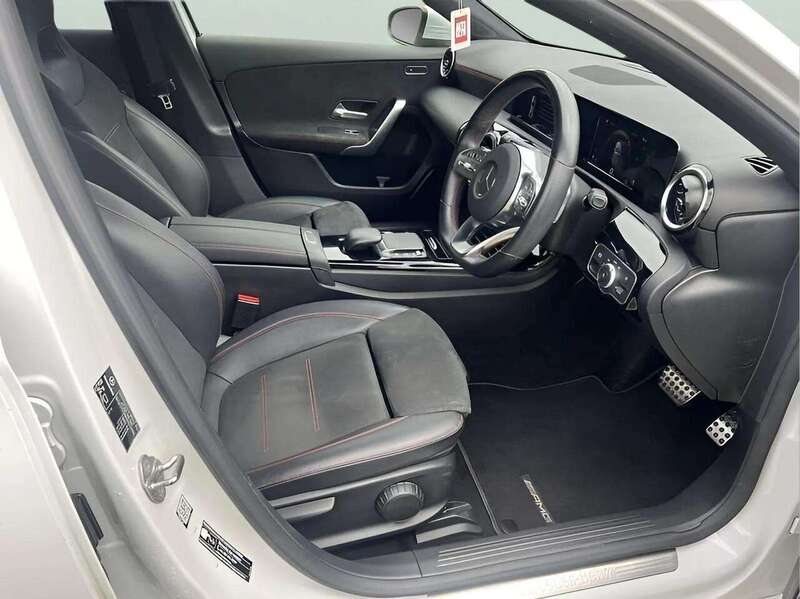Mercedes-Benz A Class 1.3 A180 AMG Line Hatchback 5dr Petrol 7G-DCT Euro 6 (s/s) (136 ps) Hatchback Automatic Petrol | - U10822
