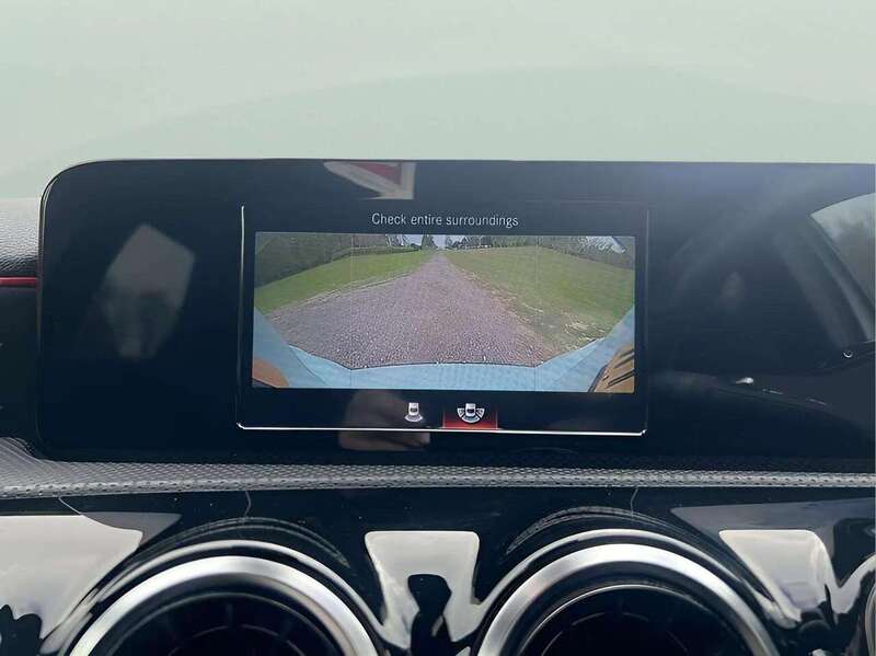 Mercedes-Benz A Class 1.3 A180 AMG Line Hatchback 5dr Petrol 7G-DCT Euro 6 (s/s) (136 ps) Hatchback Automatic Petrol | - U10822