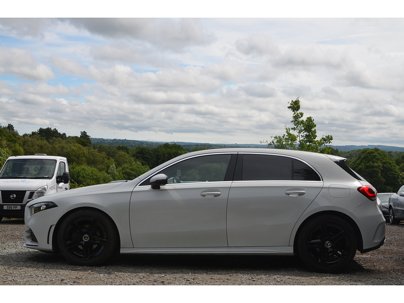 Mercedes-Benz A Class 1.3 A180 AMG Line Hatchback 5dr Petrol 7G-DCT Euro 6 (s/s) (136 ps) Hatchback Automatic Petrol | - U10822