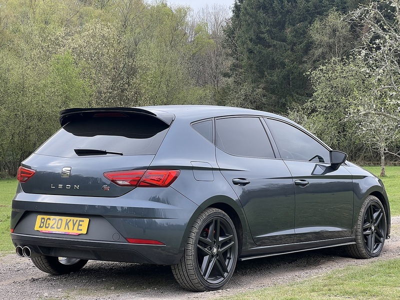 SEAT Leon 1.5 TSI EVO FR Black Edition Hatchback 5dr Petrol Manual Euro 6 (s/s) (130 ps) | FULL HISTORY|1 - U10827