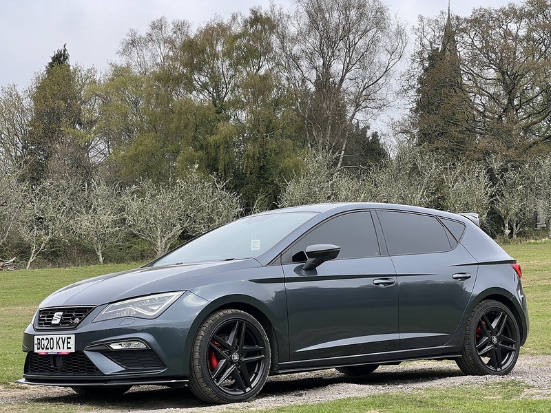 SEAT Leon 1.5 TSI EVO FR Black Edition Hatchback 5dr Petrol Manual Euro 6 (s/s) (130 ps) | FULL HISTORY|1 - U10827