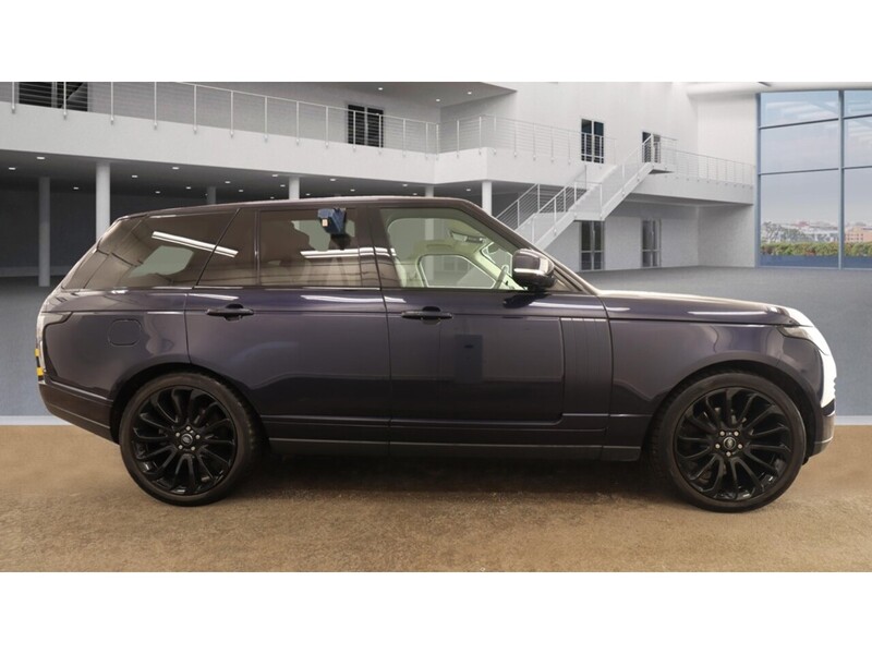 Land Rover Range Rover 3.0 SD V6 Vogue SUV 5dr Diesel Auto 4WD Euro 6 (s/s) (275 ps) SUV Automatic Diesel | PAN - U10831