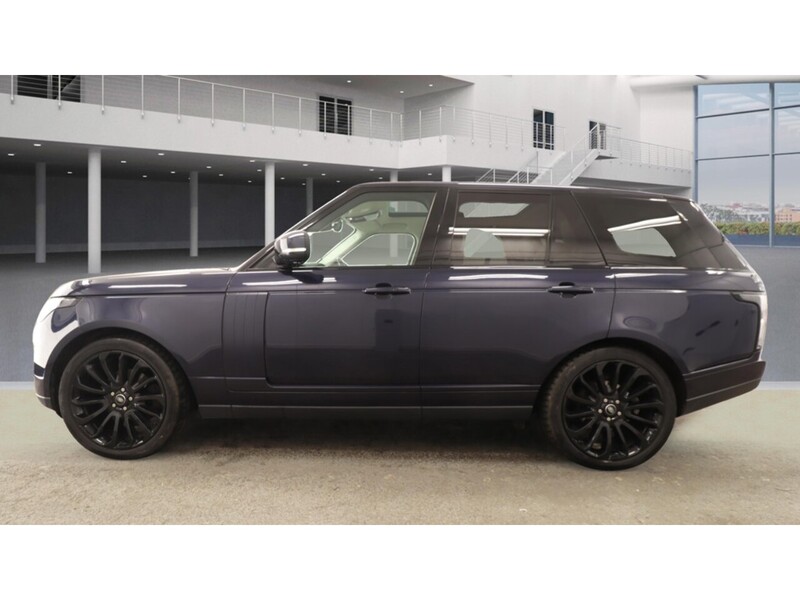Land Rover Range Rover 3.0 SD V6 Vogue SUV 5dr Diesel Auto 4WD Euro 6 (s/s) (275 ps) SUV Automatic Diesel | PAN - U10831