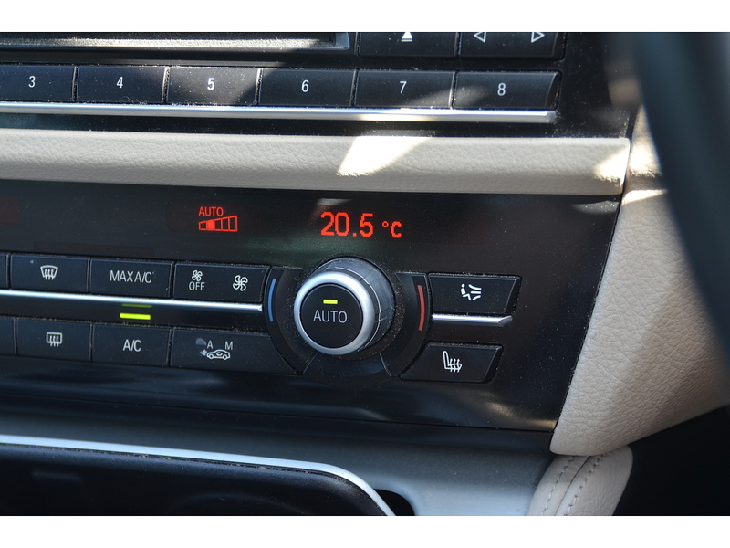 BMW 5 Series 2.0 520d M Sport Touring 5dr Diesel Auto Euro 5 (s/s) (184 ps) - U10832