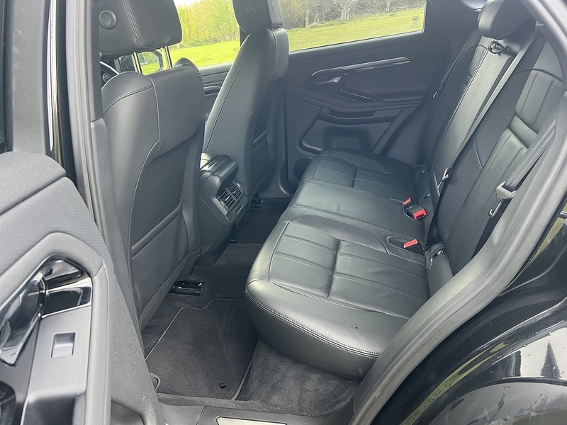 Land Rover Range Rover Evoque 2.0 D165 MHEV R-Dynamic S SUV 5dr Diesel Auto 4WD Euro 6 (s/s) (163 ps) SUV Automatic Diesel | - U10835