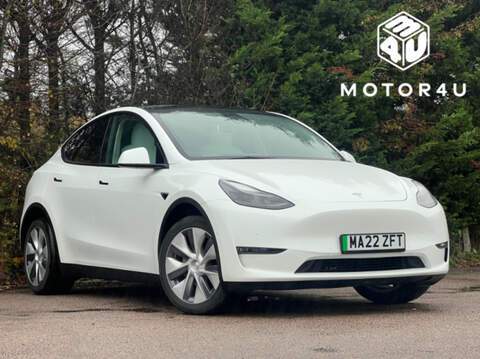 Tesla Model Y 1.5 10kWh Cooper SE Classic SUV 5dr Petrol Plug-in Hybrid Auto ALL4 Euro 6 (s/s) (224 ps)
