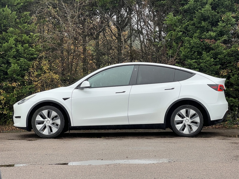 Tesla Model Y (Dual Motor) Long Range SUV 5dr Electric Auto 4WDE (384 bhp) | PAN ROOF|PRIVACY|R/CAM SUV Automatic - U10837