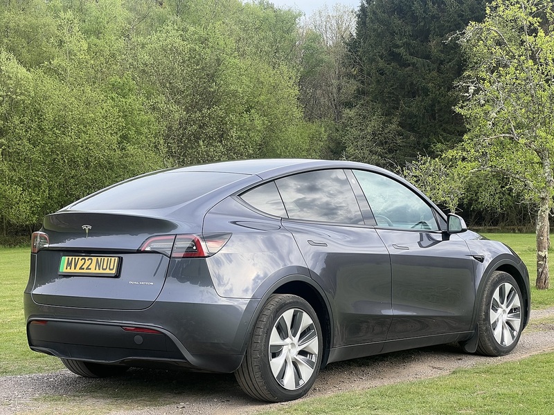 Tesla Model Y (Dual Motor) Long Range SUV 5dr Electric Auto 4WDE (384 bhp) SUV Automatic Electric | 1 PREVIOUS - U10839