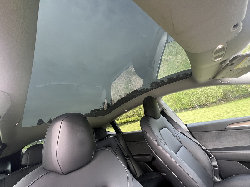 Tesla Model Y (Dual Motor) Long Range SUV 5dr Electric Auto 4WDE (384 bhp) SUV Automatic Electric | 1 PREVIOUS - U10839