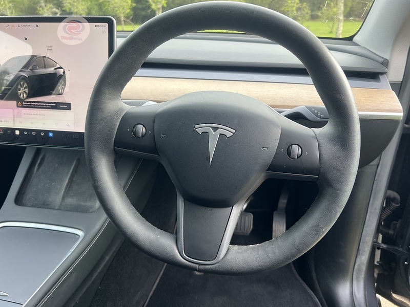 Tesla Model Y (Dual Motor) Long Range SUV 5dr Electric Auto 4WDE (384 bhp) SUV Automatic Electric | 1 PREVIOUS - U10839