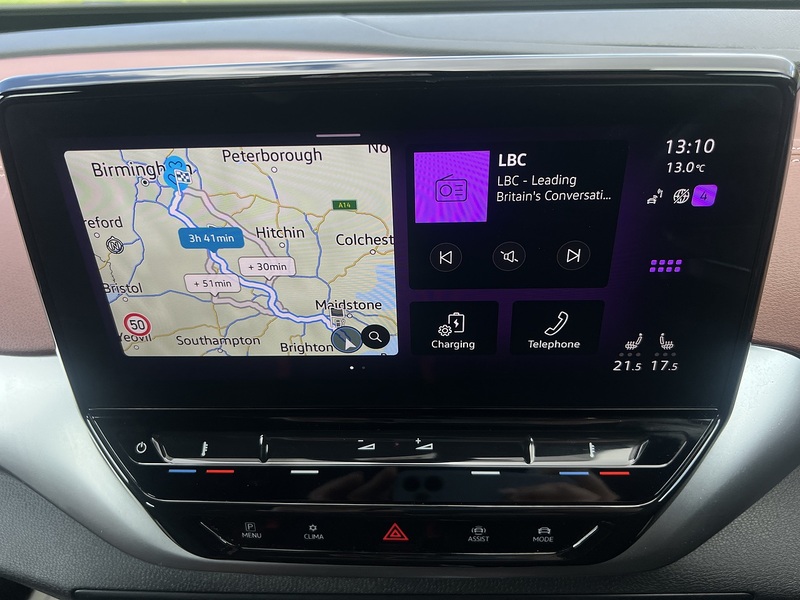 Volkswagen ID.4 Pure 52kWh Life SUV 5dr Electric Auto (148 ps) | 1 FORMER KEEPER| VAT Q - U10840