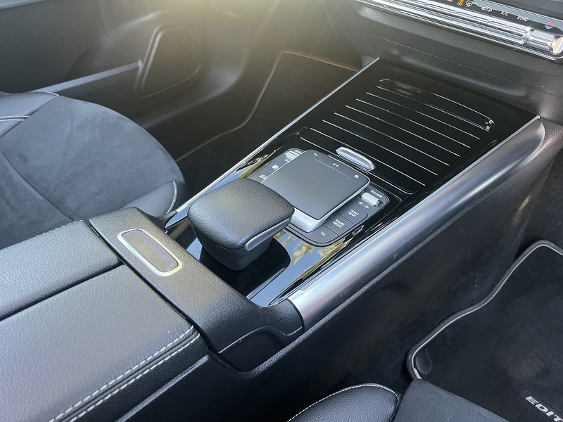 Mercedes-Benz B Class 1.3 B200 AMG Line Edition (Premium Plus) 5dr Petrol 7G-DCT Euro 6 (s/s) (163 ps) - U10842