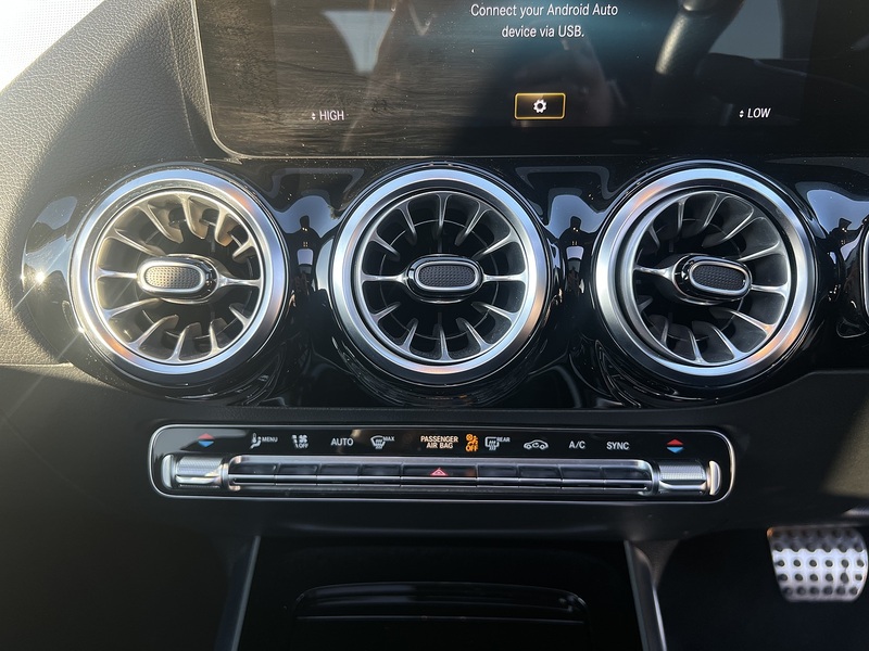 Mercedes-Benz B Class 1.3 B200 AMG Line Edition (Premium Plus) 5dr Petrol 7G-DCT Euro 6 (s/s) (163 ps) - U10842