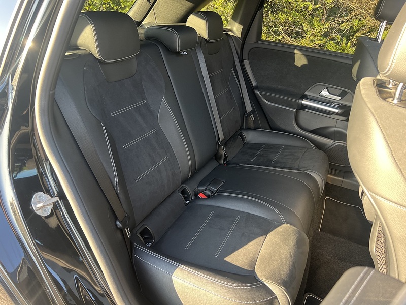 Mercedes-Benz B Class 1.3 B200 AMG Line Edition (Premium Plus) 5dr Petrol 7G-DCT Euro 6 (s/s) (163 ps) - U10842