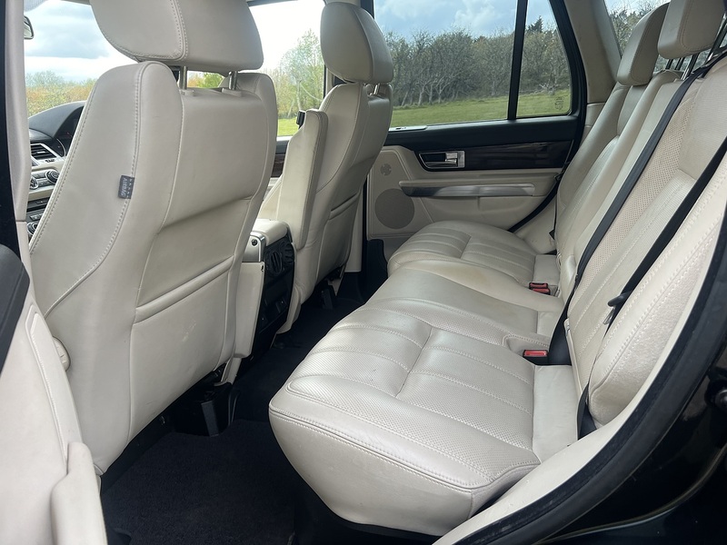 Land Rover Range Rover Sport 3.0 TD V6 HSE SUV 5dr Diesel CommandShift 4WD Euro 4 (245 ps) - U10843