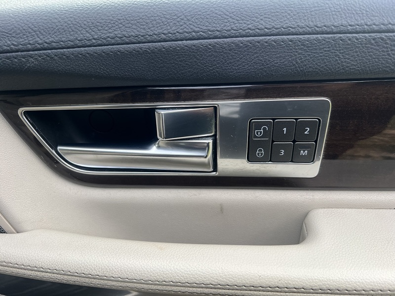 Land Rover Range Rover Sport 3.0 TD V6 HSE SUV 5dr Diesel CommandShift 4WD Euro 4 (245 ps) - U10843